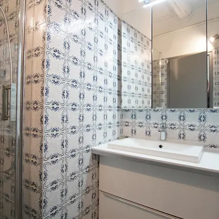 Appartement Oisivité Classée 3 étoiles Avec Terrasse, Climatisation Et Garage *